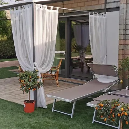 Minisuite 30 Mq 2 Posti Con Piscina In * Castelbaldo