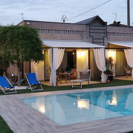 Villa Minisuite 30 Mq 2 Posti Con Piscina In *