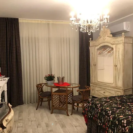 Minisuite 30 Mq 2 Posti Con Piscina In * Castelbaldo