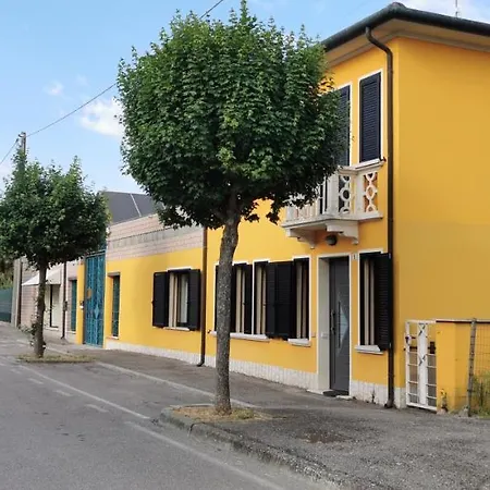 Minisuite 30 Mq 2 Posti Con Piscina In Villa Castelbaldo