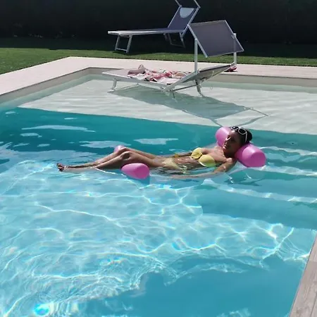 Minisuite 30 Mq 2 Posti Con Piscina In Villa Castelbaldo